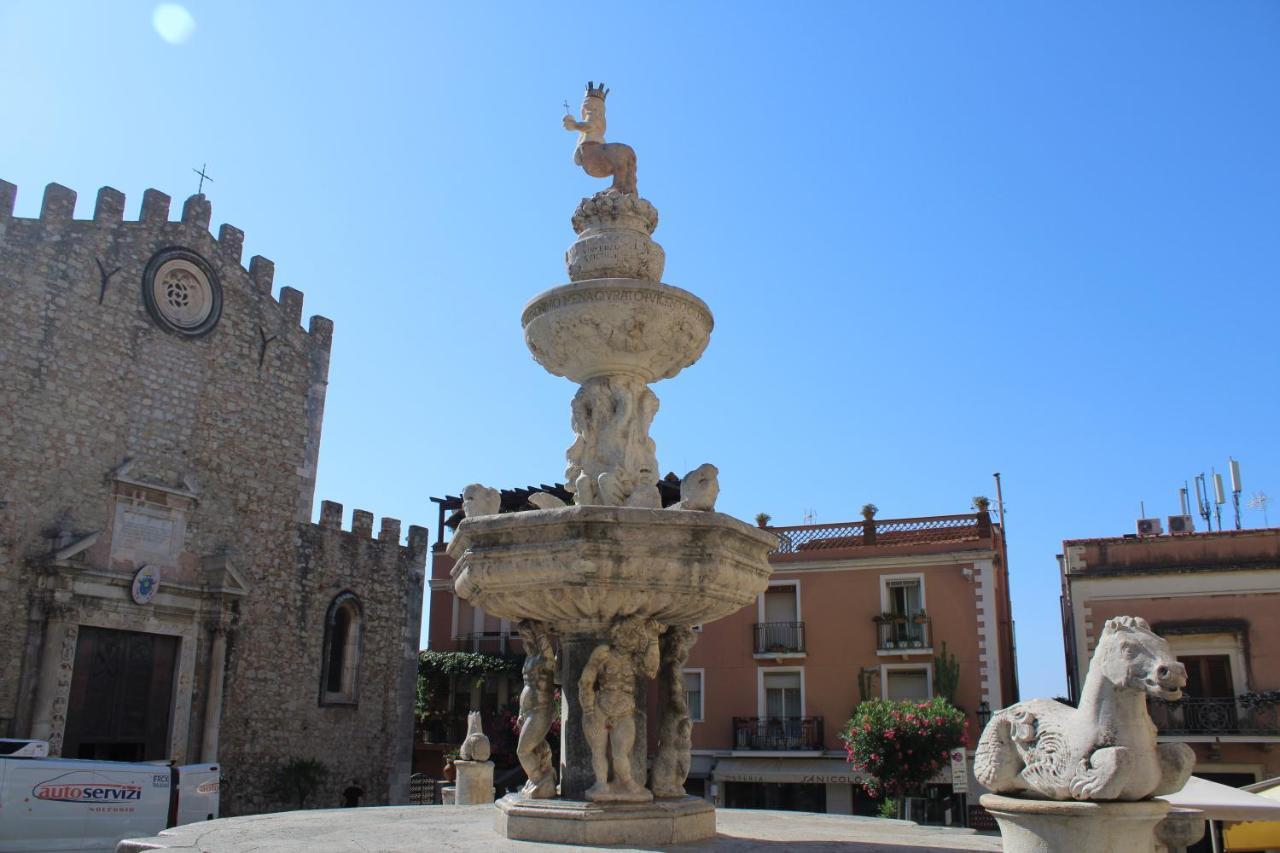 Apartamento Casa Antica Savoia Taormina Exterior foto