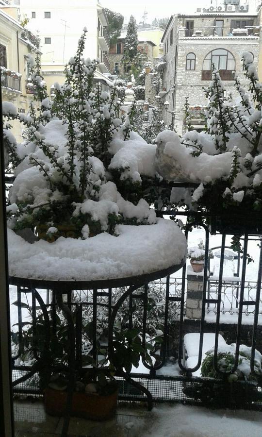 Apartamento Casa Antica Savoia Taormina Exterior foto